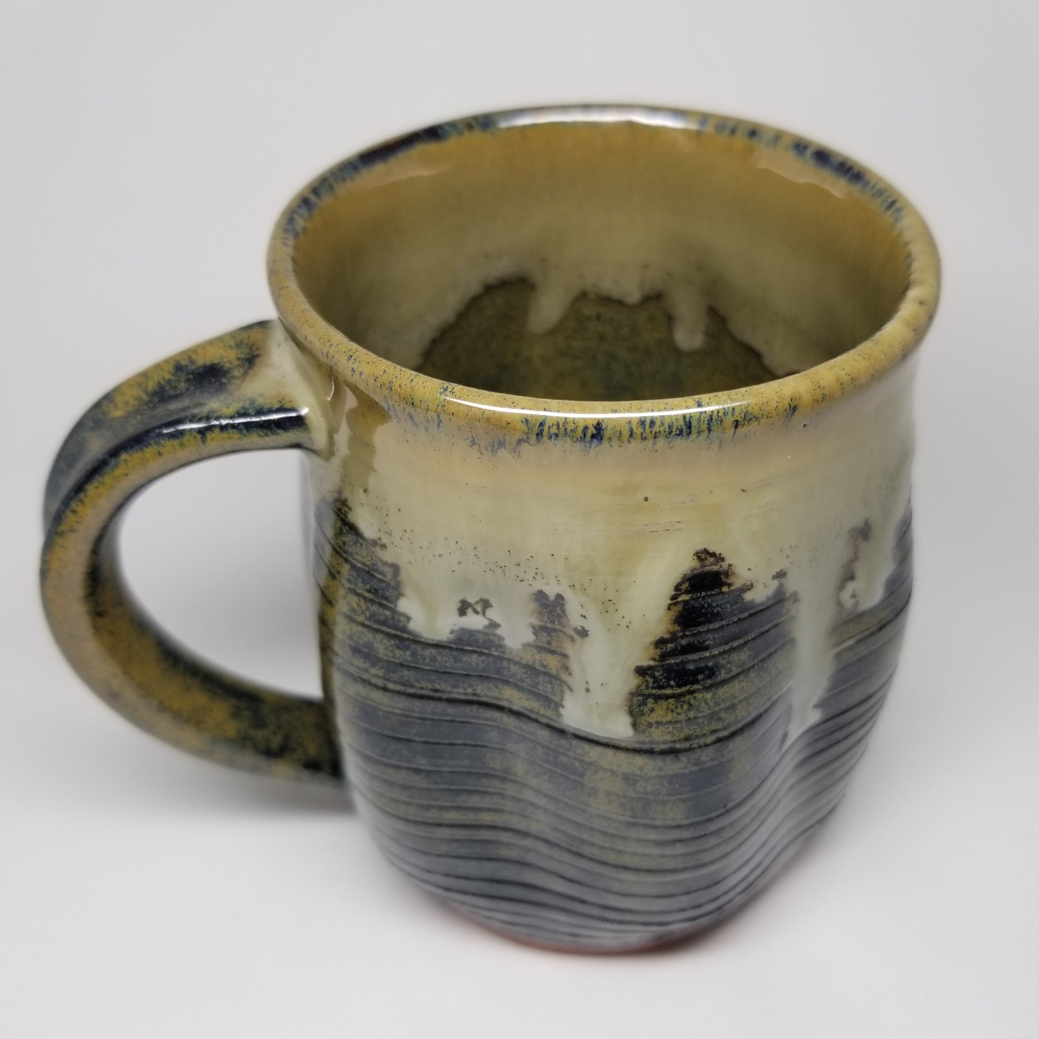 Smoky onyx drip mug (14 oz)